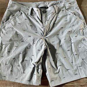 Under Armour Shorts Sz 38